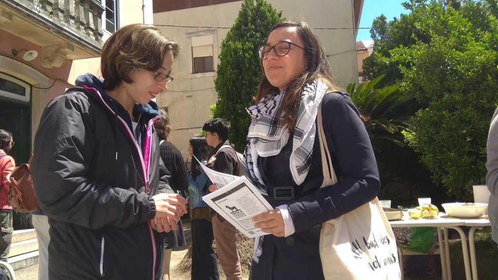 Coimbra IV encontro feminista - Distribução Flyers